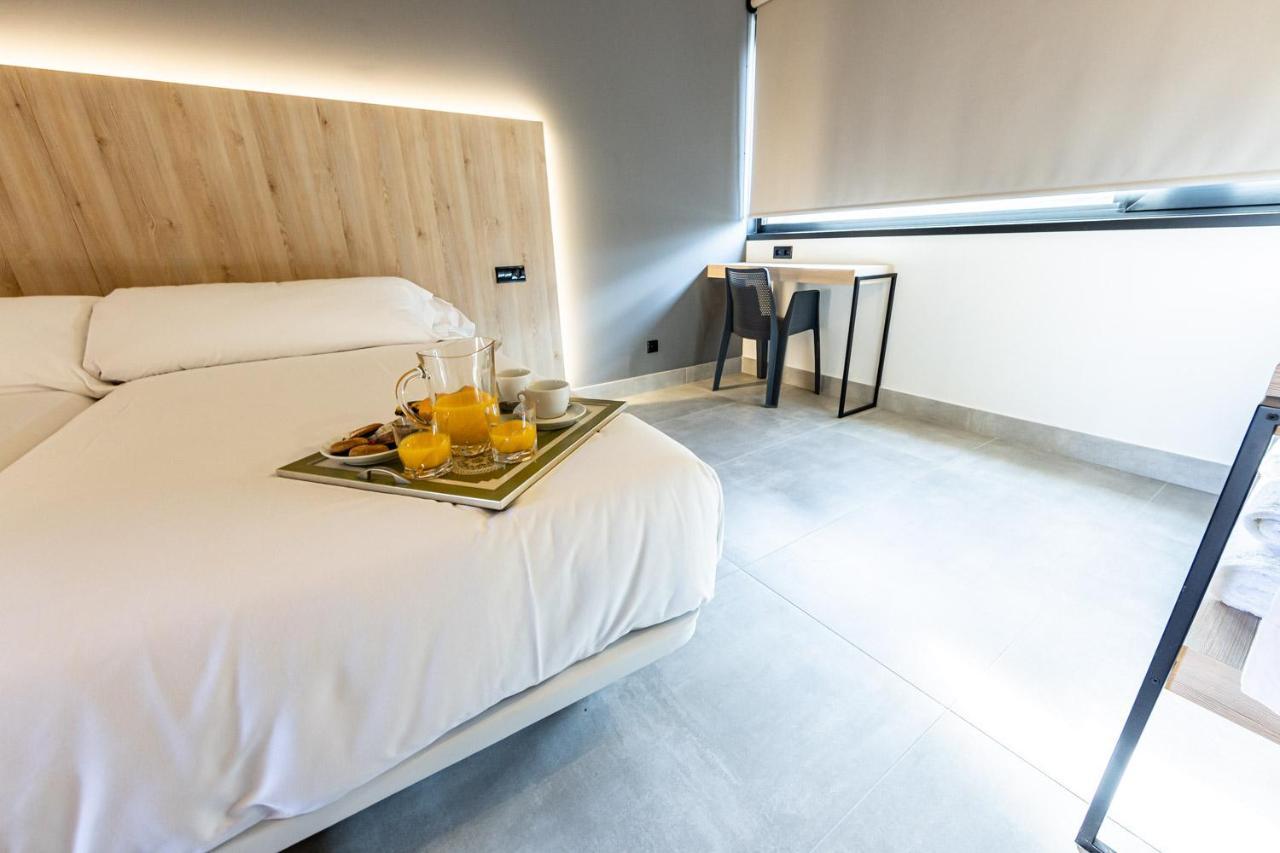Hospedium Hotel Devalar Do Mar Камаріньяс Екстер'єр фото